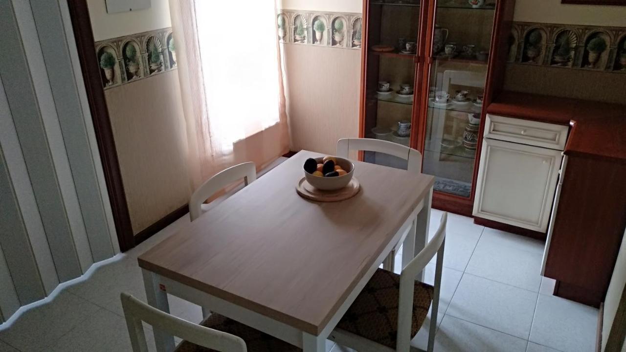 Vivienda 3 Dormitorios Zona Balaidos-Pza. America Виго Екстериор снимка